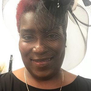 Meet your Posher, Sheri